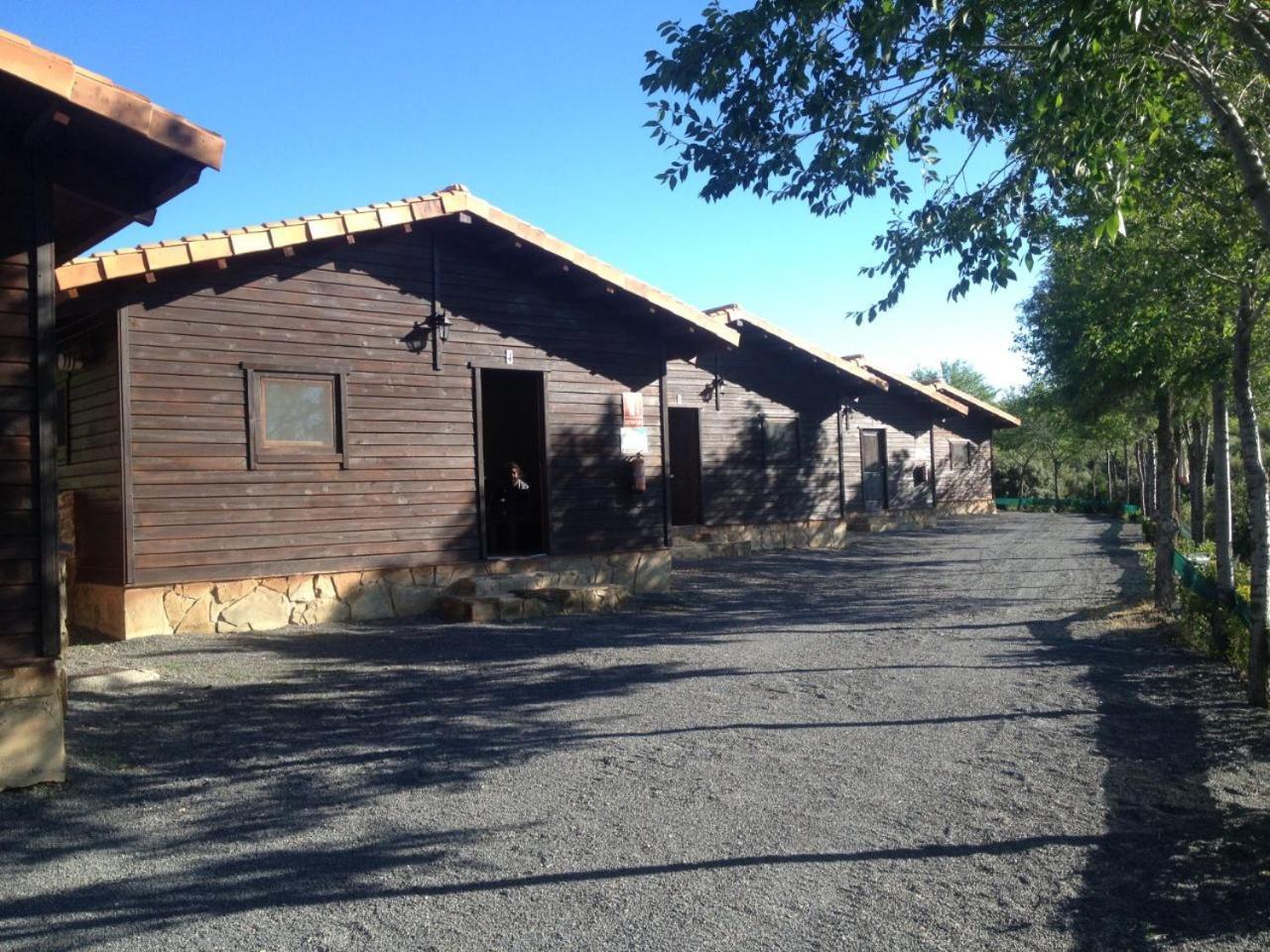 Camping Casa Fausto Cerca De Dinopolis Formiche Alto Zewnętrze zdjęcie