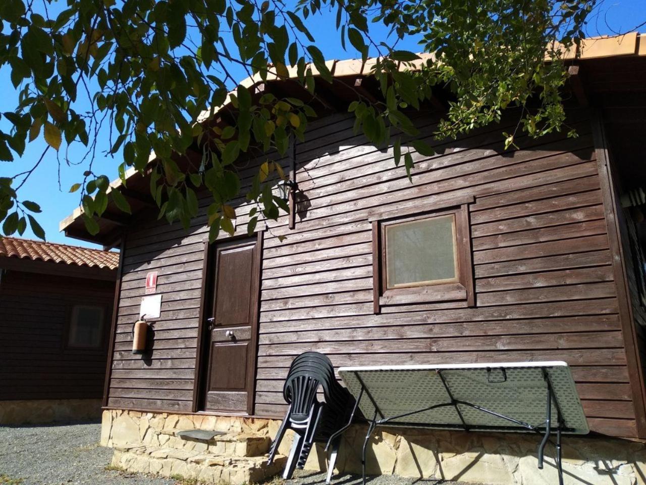 Camping Casa Fausto Cerca De Dinopolis Formiche Alto Zewnętrze zdjęcie