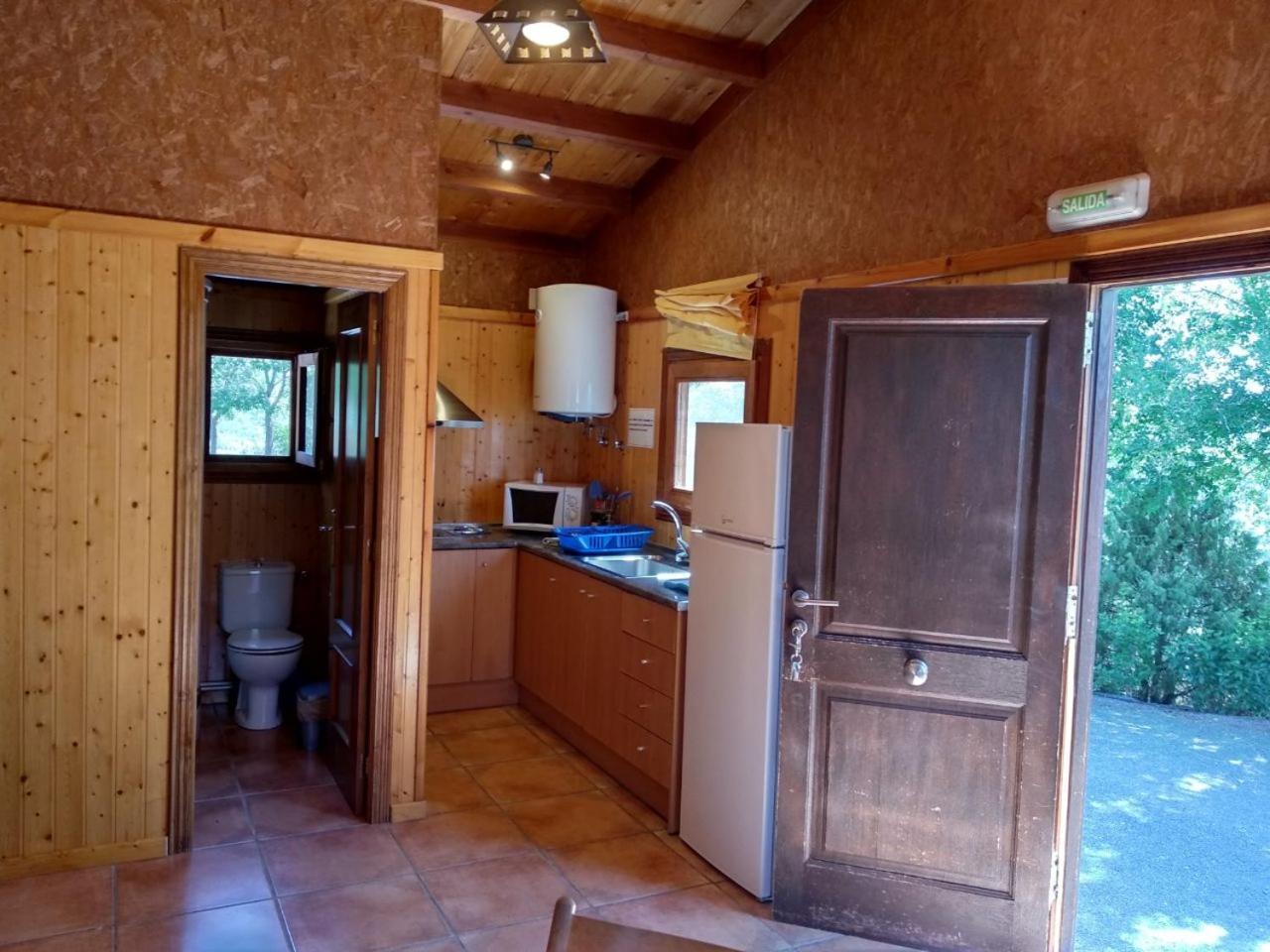 Camping Casa Fausto Cerca De Dinopolis Formiche Alto Zewnętrze zdjęcie
